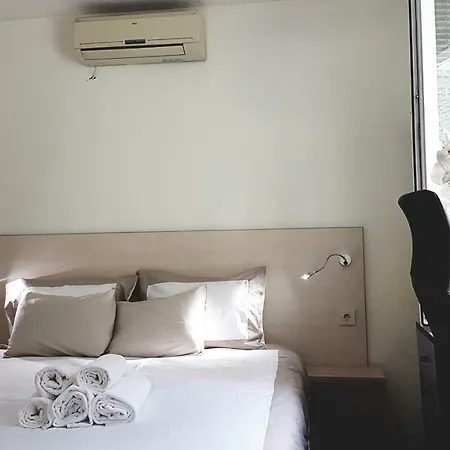 Malavi Center Ruse! Comfort&clean! Apartament *
